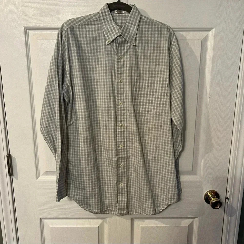 Peter Millar Men’s Dress Shirt Gray and White Plaid 100% Cotton Size Medium EUC